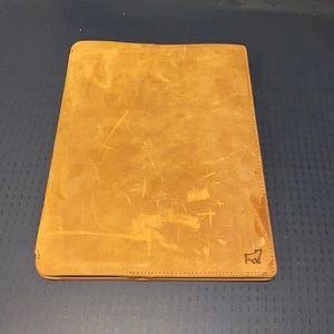 Bull and Stash Allison slim Portfolio